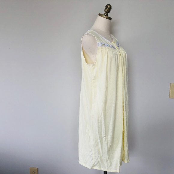 Yellow Nightgown SECRET TREASURES Pullover Floral Lace Trim Sleeveless Medium - Picture 7 of 8